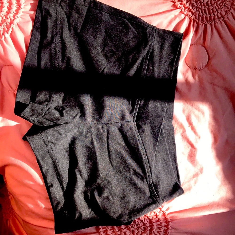 Small short for under dress size is medium kids for 7-9 years old